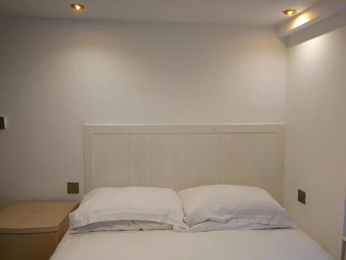 Motel Schmotel Brighton United Kingdom