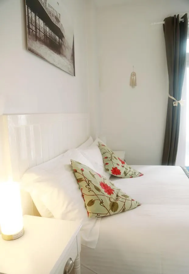 Motel Schmotel Brighton